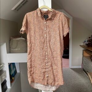 Medium Tahari Button-Up Linen shirt Dress